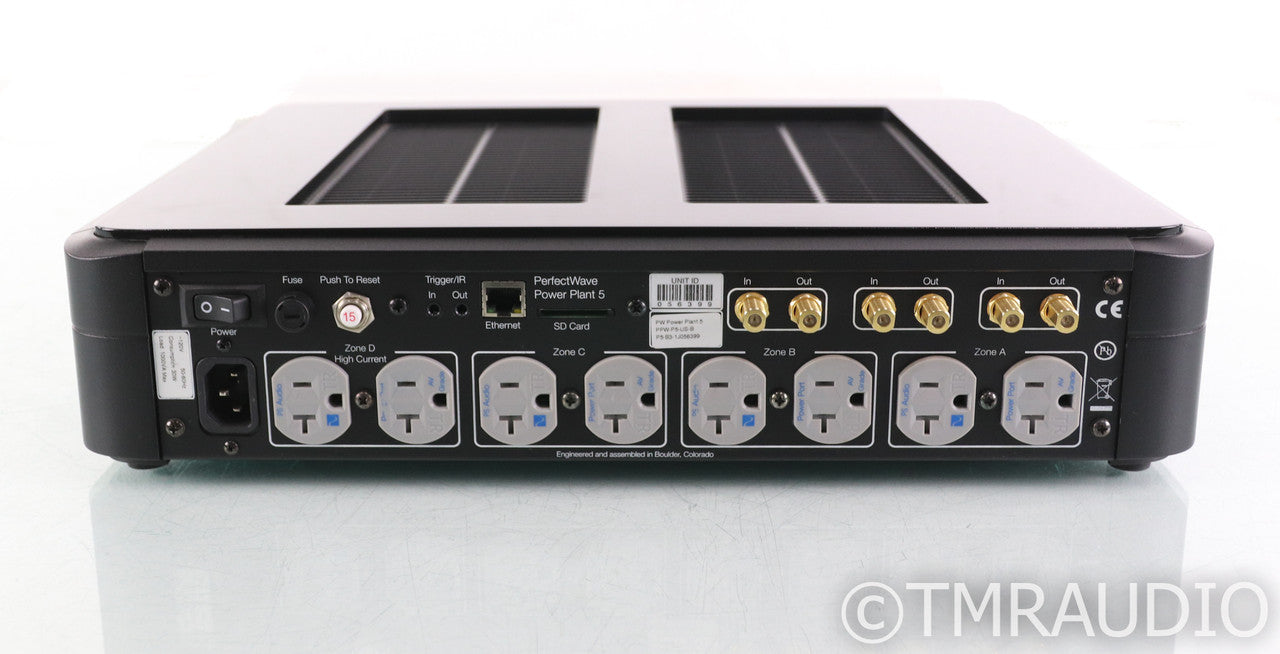 PS Audio PerfectWave Power Plant 5 Power Conditioner; AC Regenerator (Used)