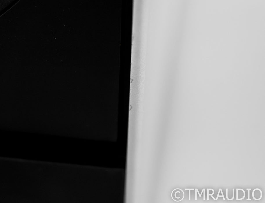 Meridian DSP3100 Digital Powered Bookshelf Speakers