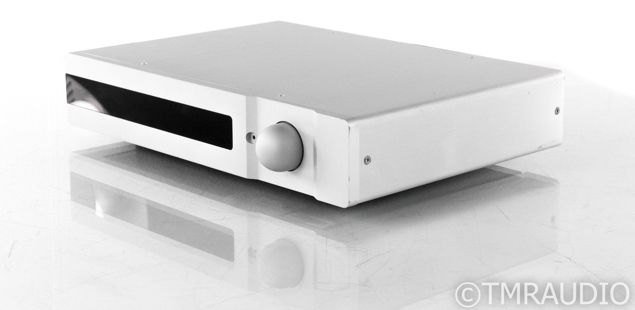 Auralic Vega DAC; D/A Converter; Remote (1/7)