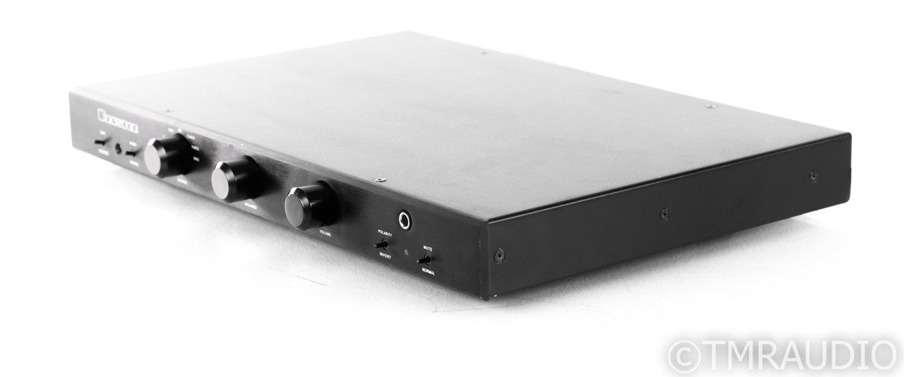 Bryston BP-25 Stereo Preamplifier; BP25; 17"; Remote