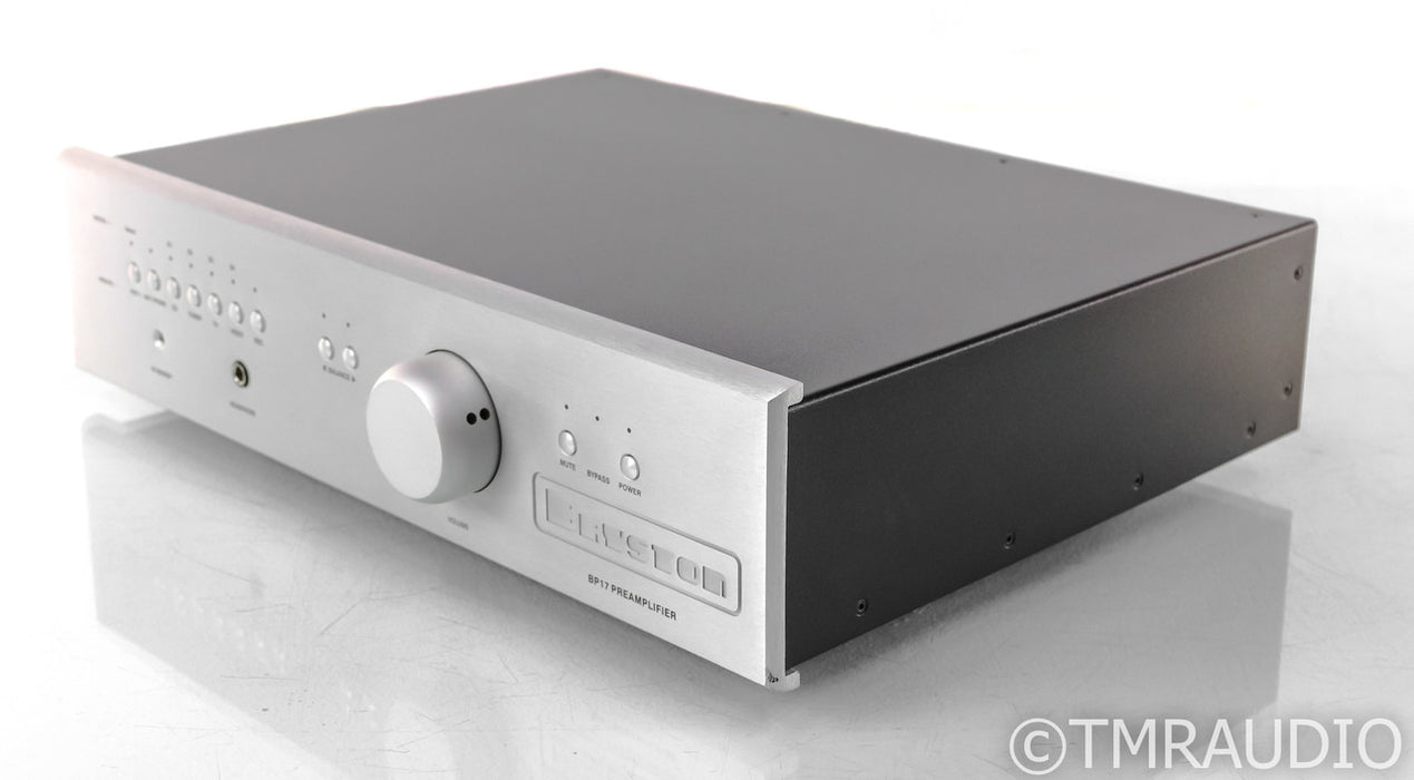 Bryston BP17 Stereo Preamplifier; BP-17; Silver; 17"