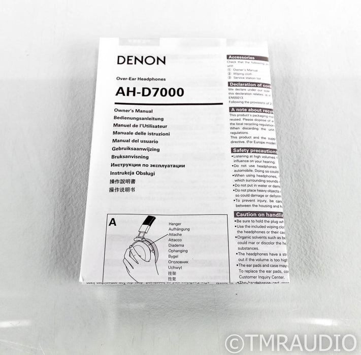 Denon AH-D7000 Closed Back Headphones; AHD7000