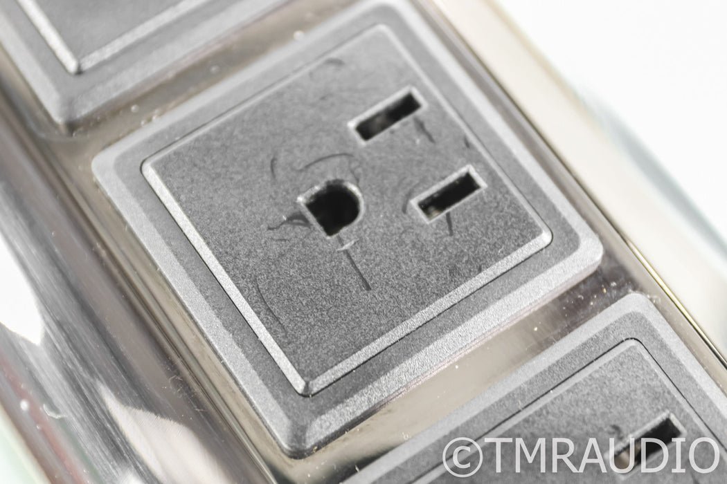 AudioQuest Niagara 1000 AC Power Line Conditioner; Niagara-1000