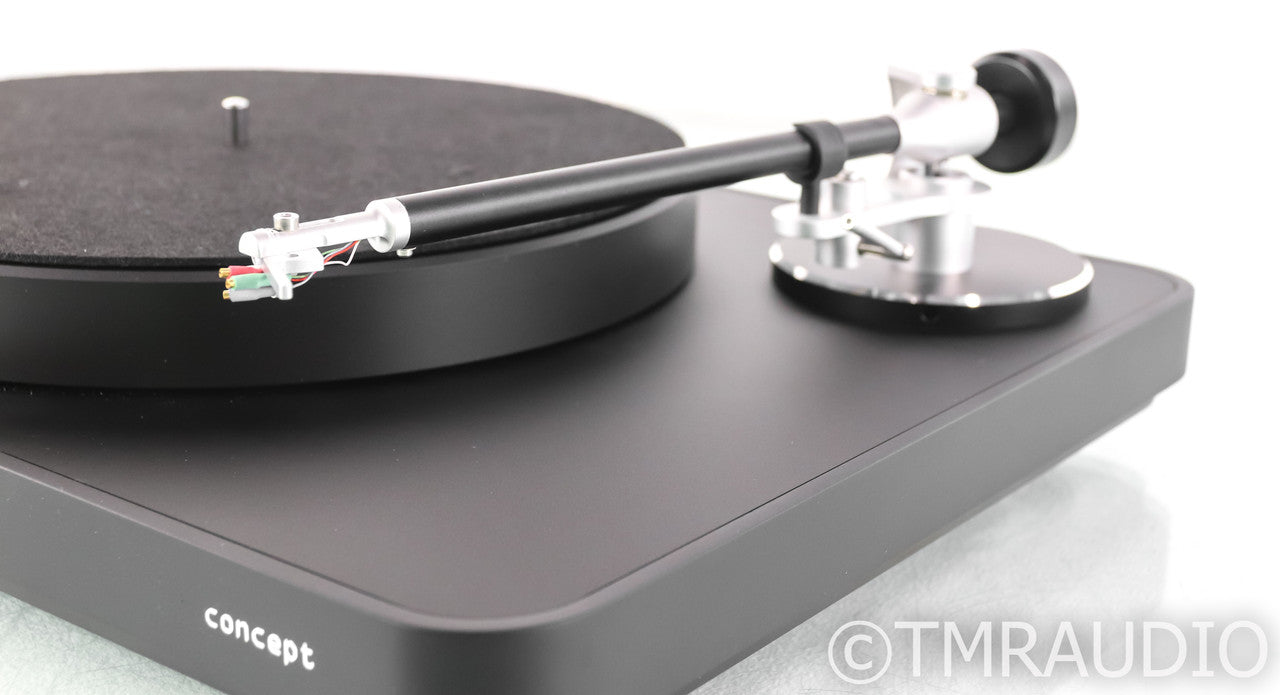 Clearaudio Concept Belt Drive Turntable; Black (No Cartridge; Open Box)