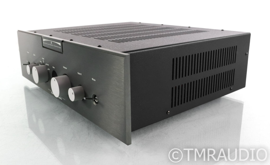 BAT VK5i Balanced Stereo Tube Preamplifier; VK-5i; Remote