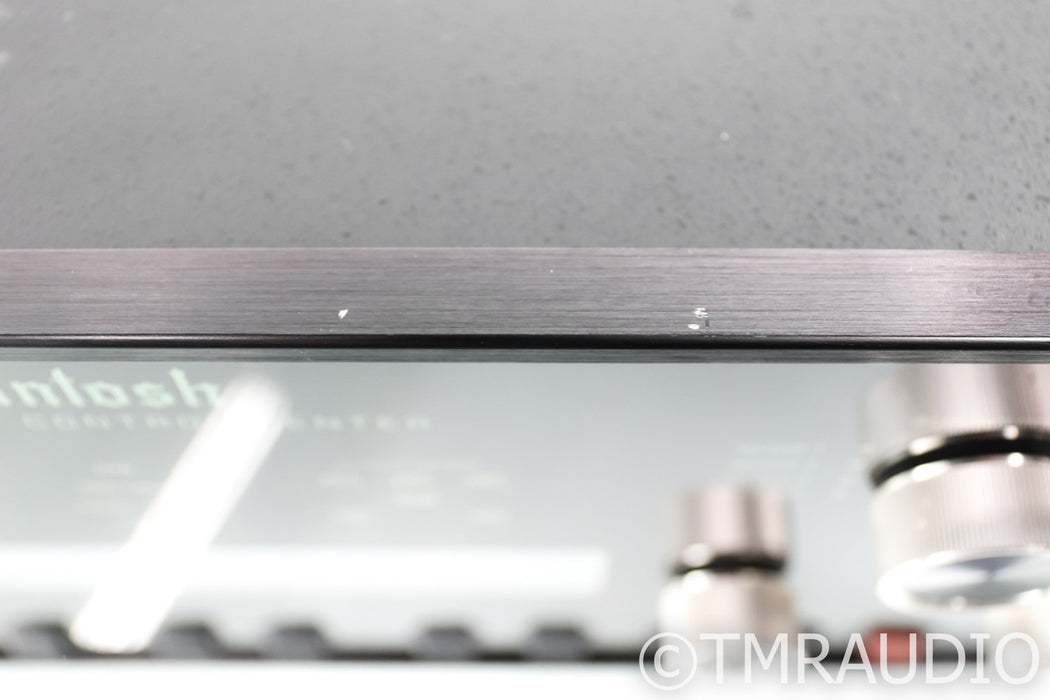 McIntosh MX132 5.1 Channel Home Theater Processor; MX-132