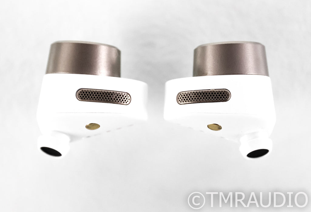 B&W PI7 Wireless Noise Cancelling In-Ear Headphones; IEM; Bluetooth