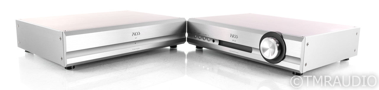 Pass Labs XP-22 Stereo Preamplifier; Remote; PSU; Silver; XP22