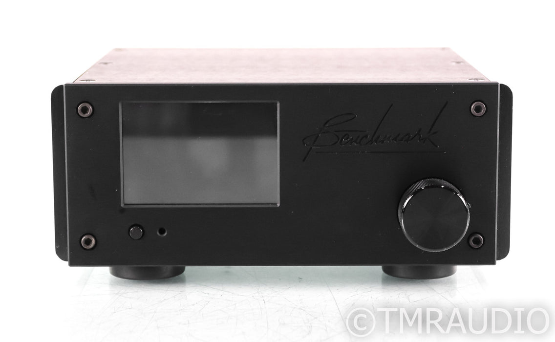 Benchmark LA4 Stereo Preamplifier; LA-4; Remote; Black