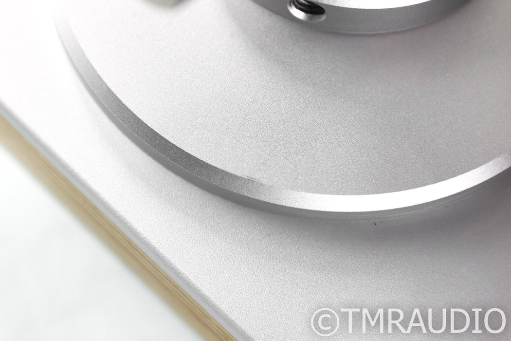 Clearaudio Performance DC Wood Belt Drive Turntable; Tracer Tonearm; Silver