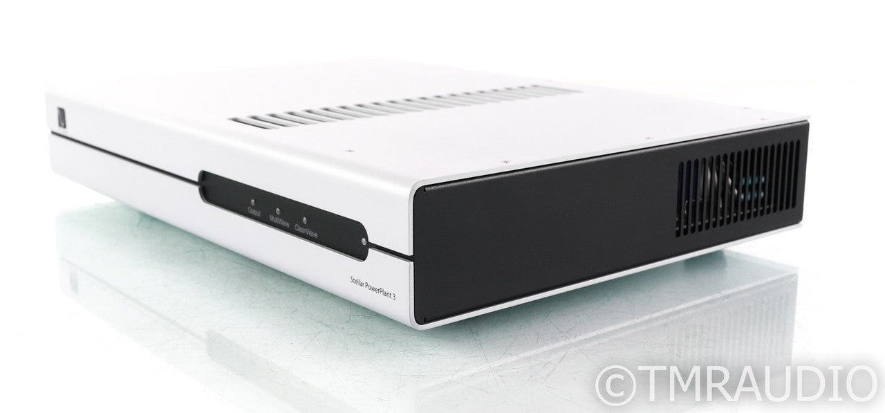 PS Audio Stellar PowerPlant 3 Power Conditioner; AC Regenerator; Silver (Used)