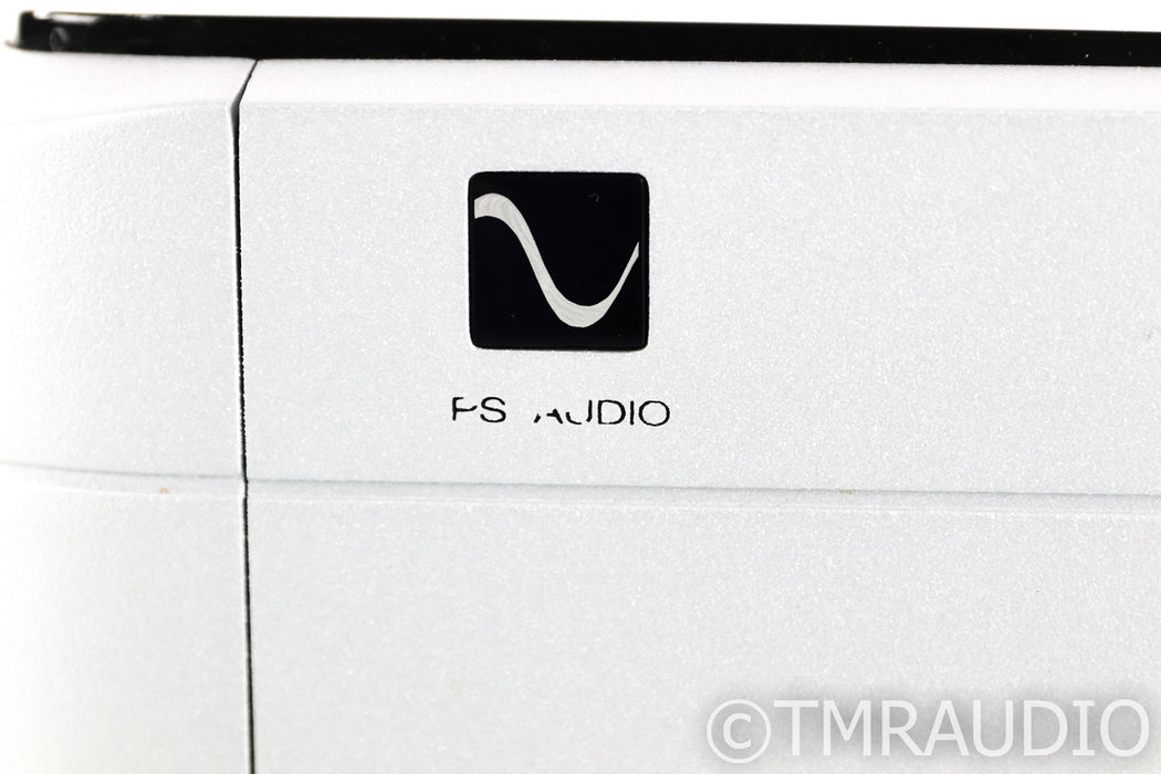 PS Audio PerfectWave DirectStream DAC; D/A Converter; DSD; Silver; Remote (Used)