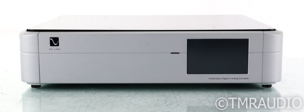 PS Audio PerfectWave DirectStream DAC; D/A Converter; DSD; Silver; Remote (Used)