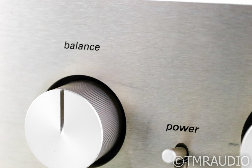 Conrad Johnson PV-12 Stereo Tube Preamplifier; PV12