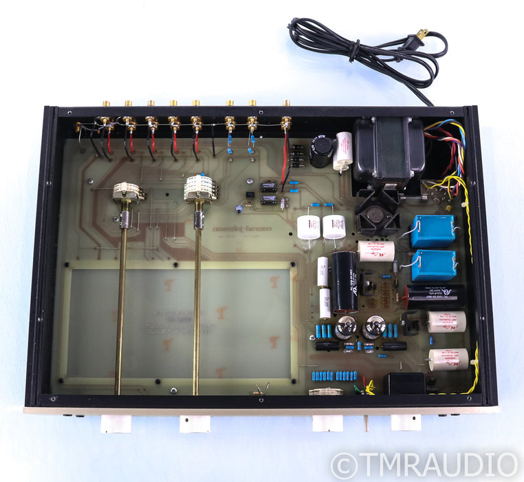 Conrad Johnson PV-12 Stereo Tube Preamplifier; PV12