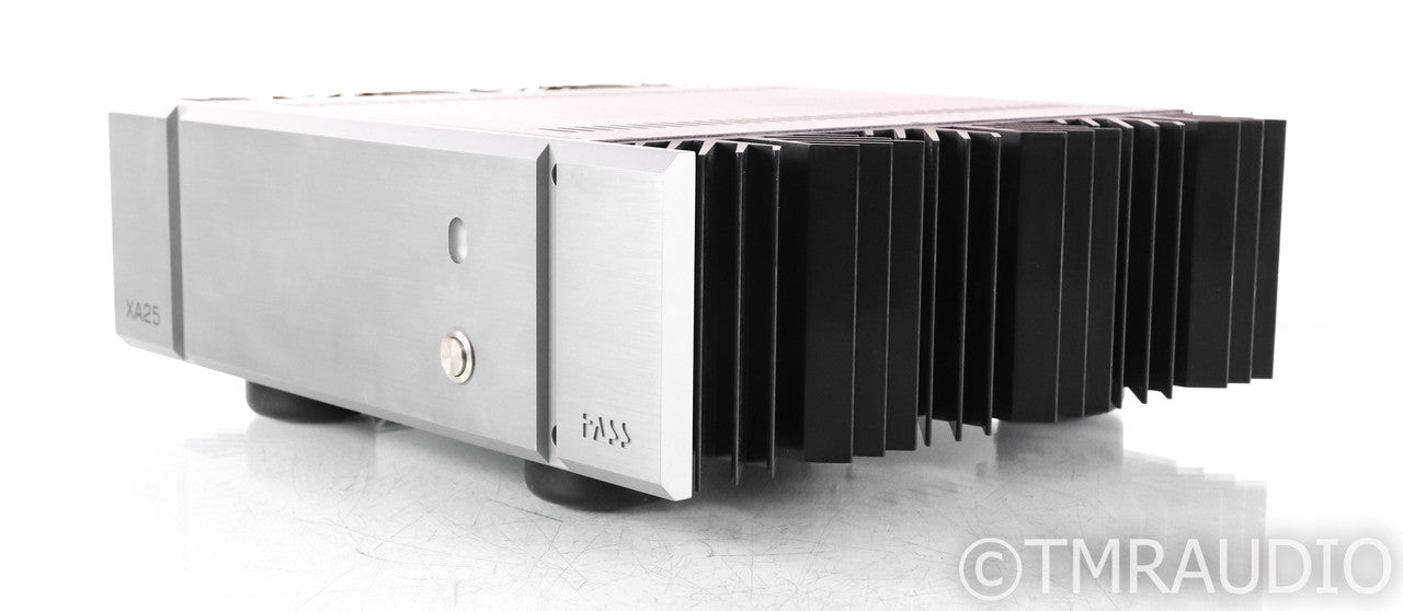 Pass Labs XA25 Stereo Power Amplifier; XA-25; Silver