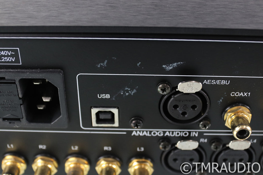 Classe CP-800 2.1 Channel Home Theater Processor; CO800; Remote