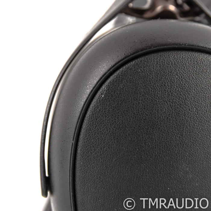 Meze Audio LIRIC Closed-Back Isodynamic Headphopnes