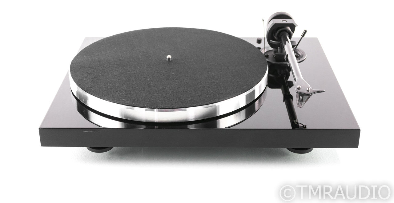 Pro-Ject 1Xpression Carbon Classic Turntable; Black; Ortofon 2M Silver (1 month)