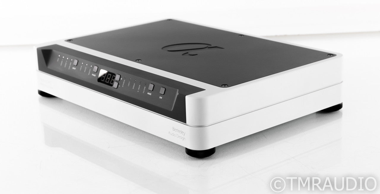 Berkeley Audio Design Alpha Reference Series 2 MQA DAC; D/A Converter; Remote
