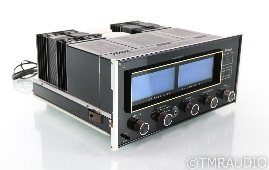 McIntosh MC2205 Vintage Stereo Power Amplifier; MC-2205