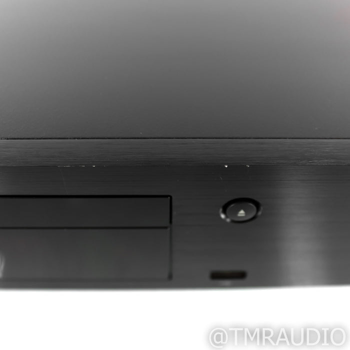 Oppo UDP-203 Universal Blu-Ray Disk Player; 4K UHD; Remote