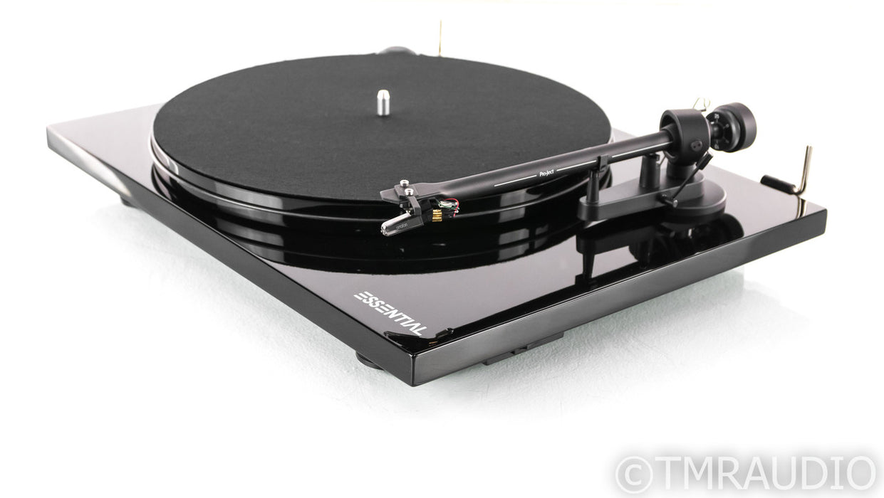 Pro-Ject Essential III BT Turntable; Ortofon OM 10 Cartridge; Bluetooth; Black