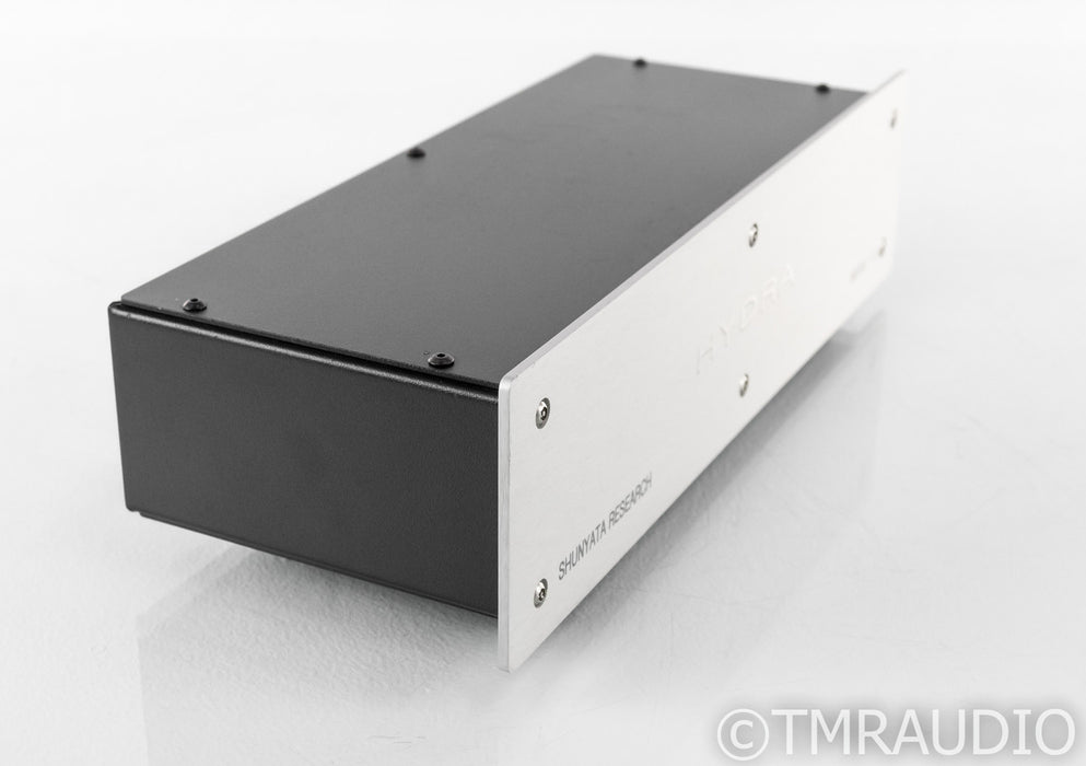 Shunyata Hydra Model 4 AC Power Line Conditioner; Diamondback Power Cable