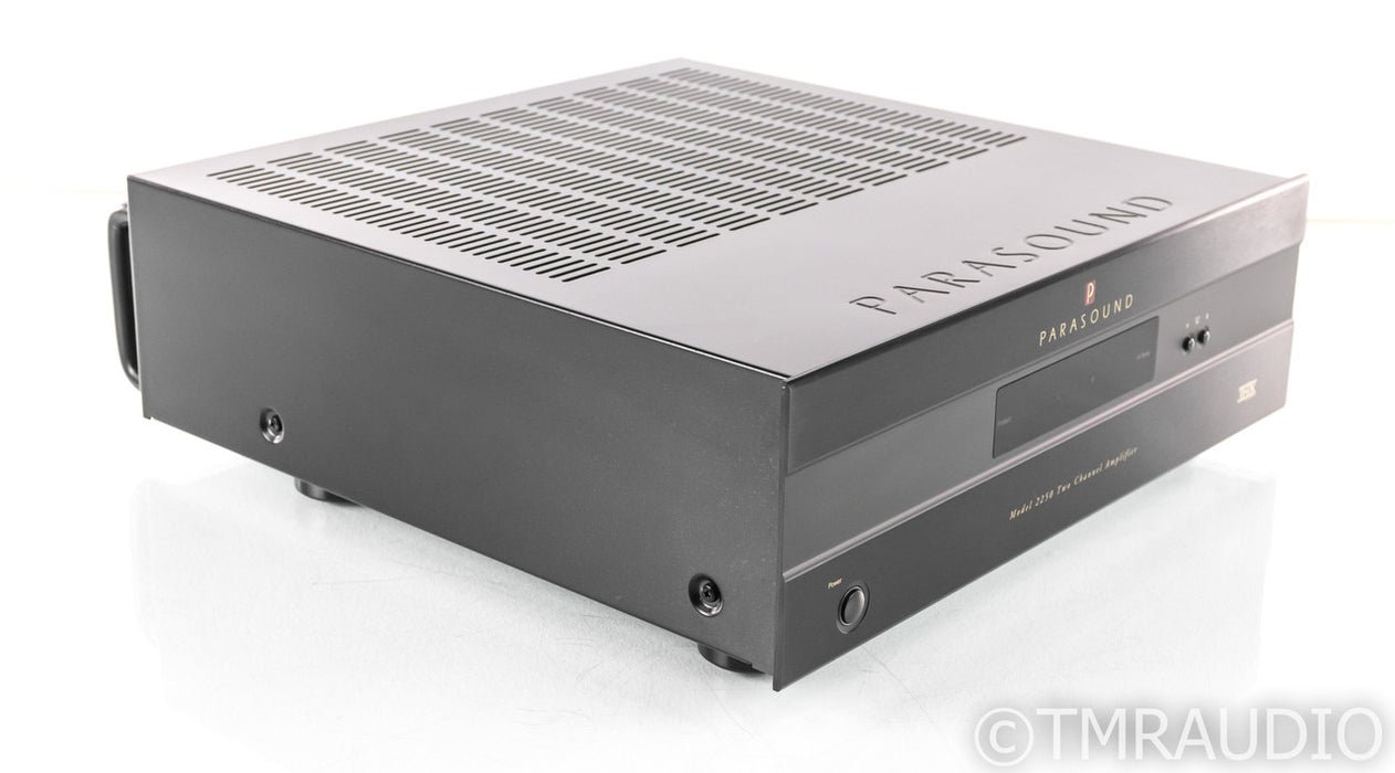 Parasound NewClassic Model 2250 v.1 Stereo Power Amplifier