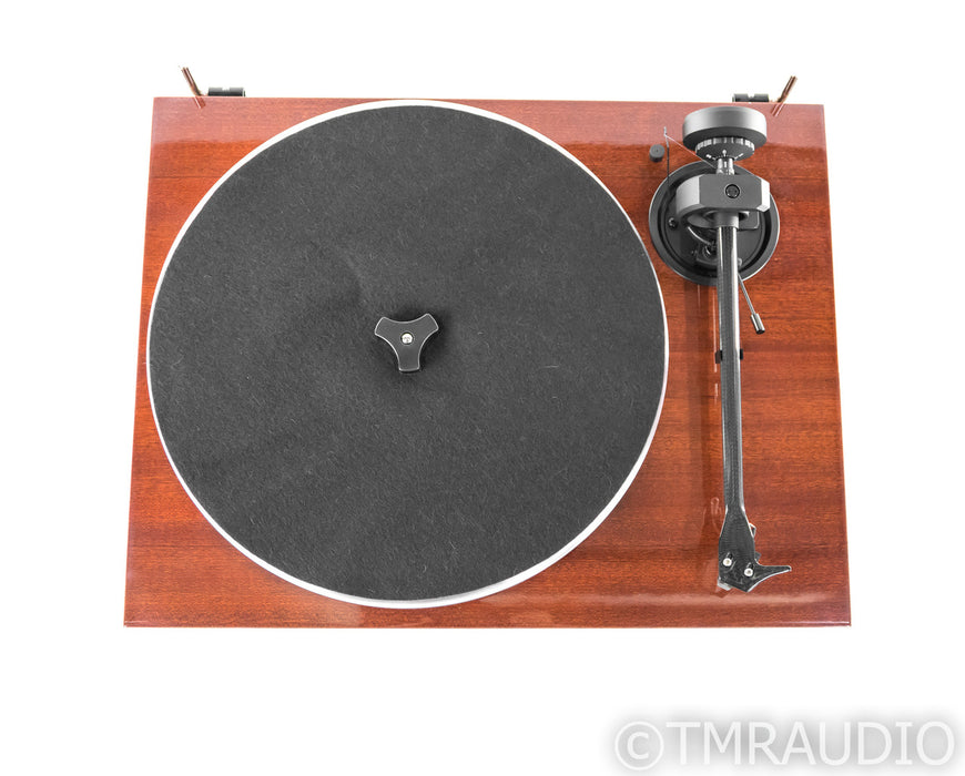 Pro-Ject 1Xpression Carbon Classic Turntable; Mahogany; 2M Silver