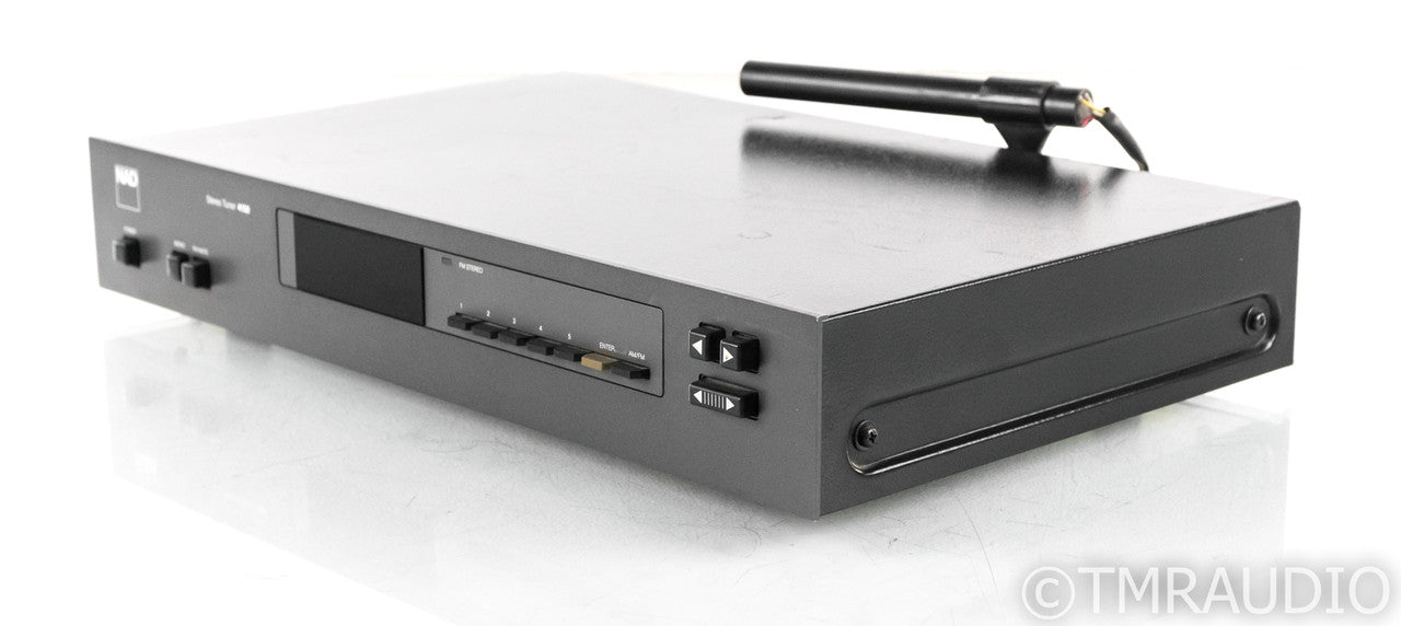 NAD 4150 Digital AM / FM Tuner