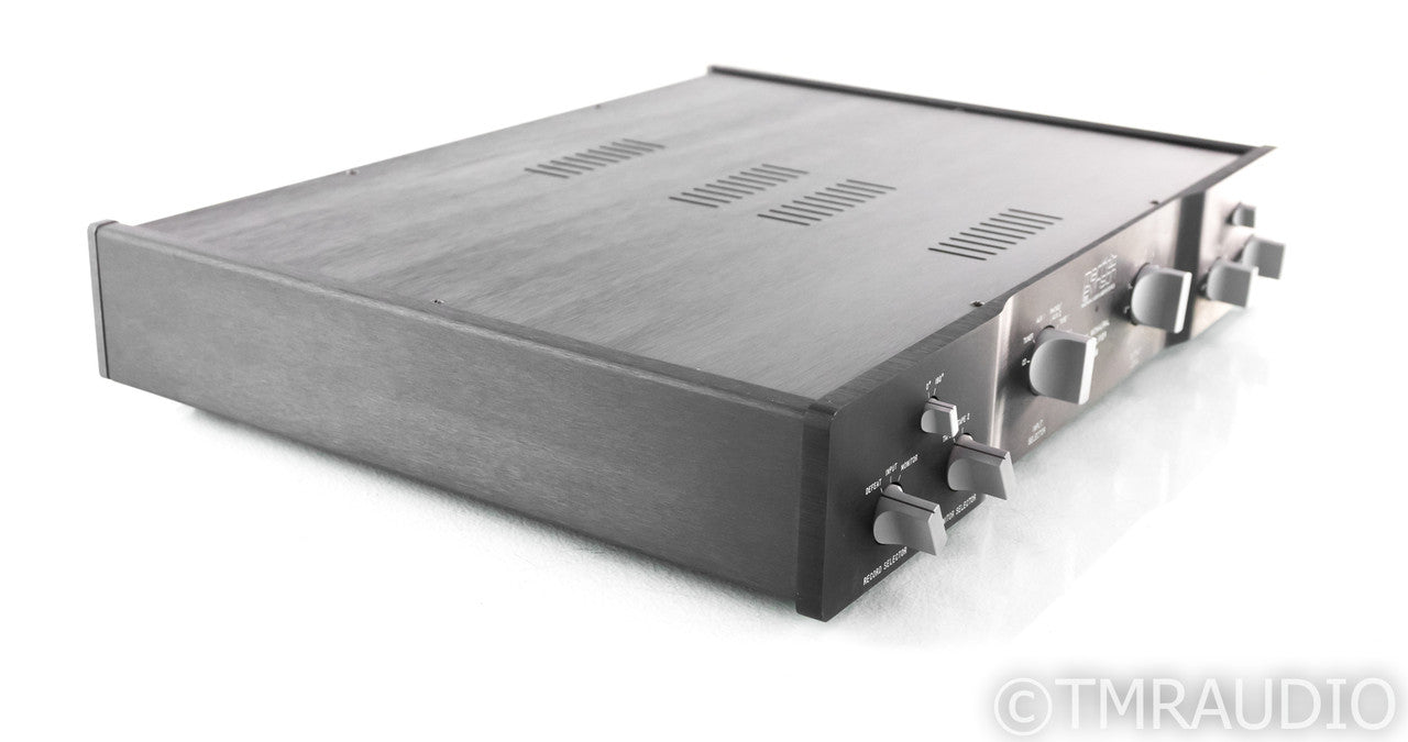 Mark Levinson No. 26 Dual Mono Preamplifier; No 26; PLS-226 Power Supply