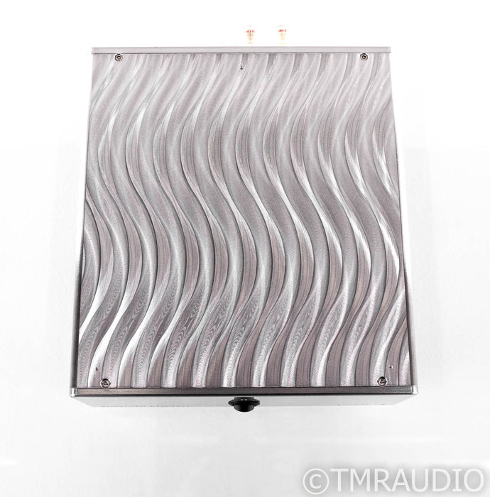 Emerald Physics 100.2 SE Stereo/Mono Power Amplifier; 100.2SE; Silver