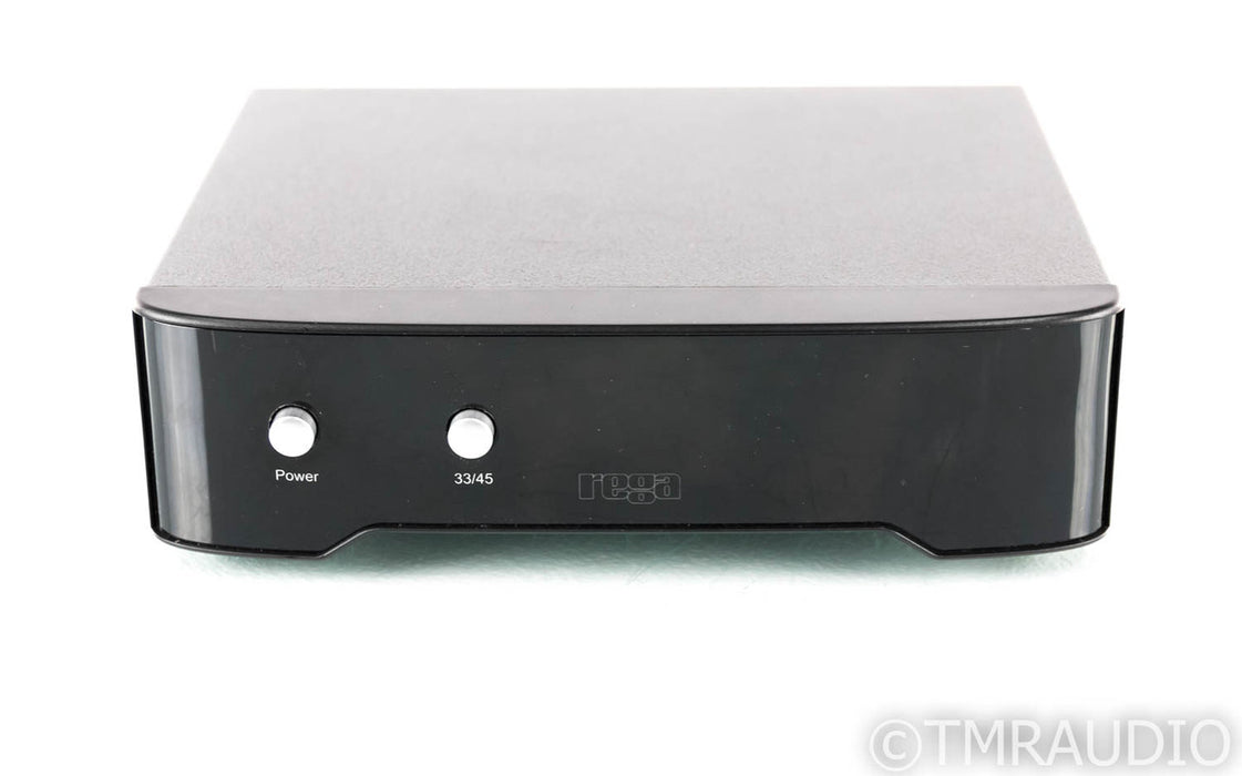 Rega Planar 8 Belt Drive Turntable; P8; Rega Apheta 3 MC Cartridge (Open Box)