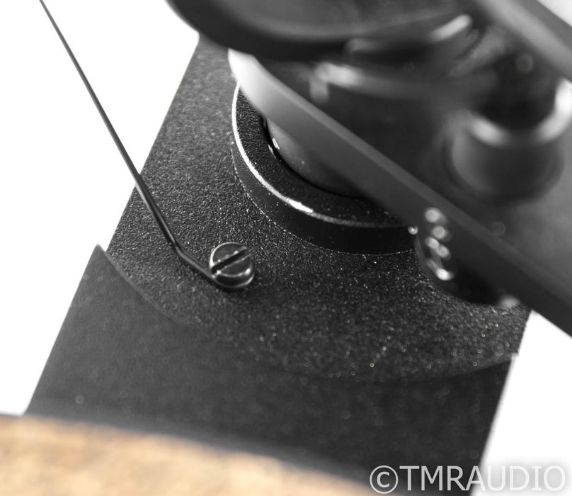 Avid Ingenium Turntable