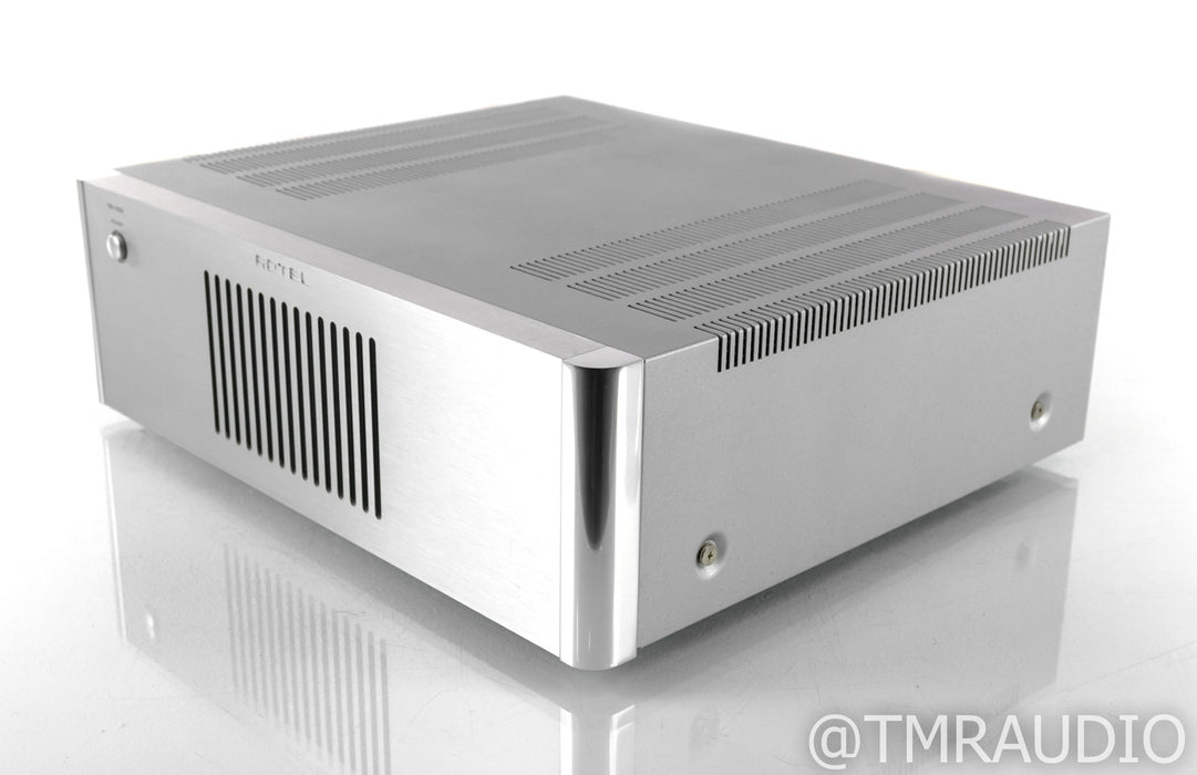 Rotel RB-1582 Stereo Power Amplifier; RB1582; Silver