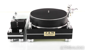 Small Audio Manufacture Aldebaran Turntable