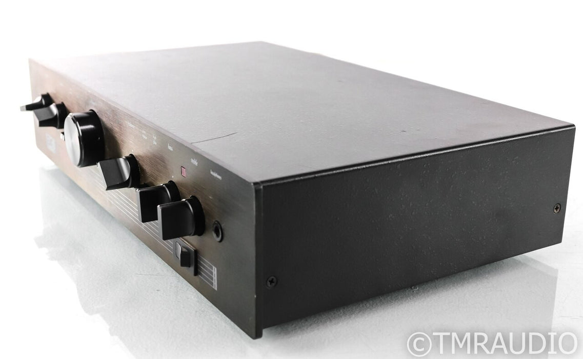 B&K MC-101 Sonata Stereo Preamplifier