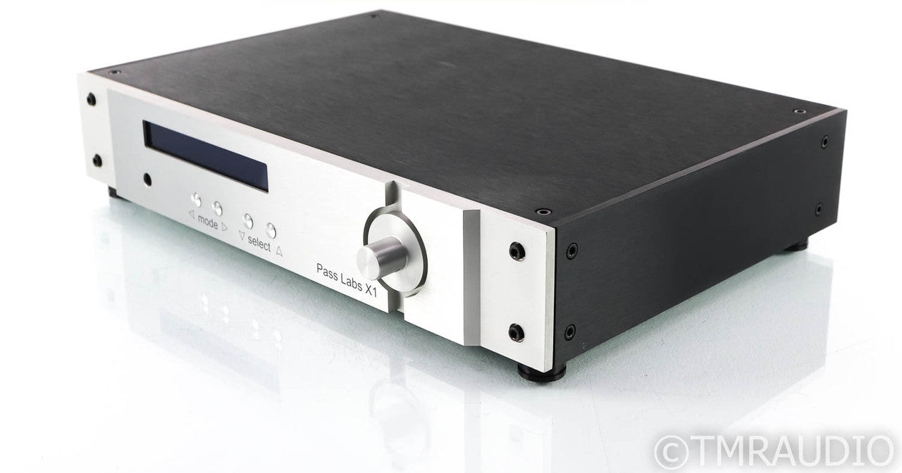 Pass Labs X1 Stereo Preamplifier; X-1; Silver; Remote (Small Power Supply)