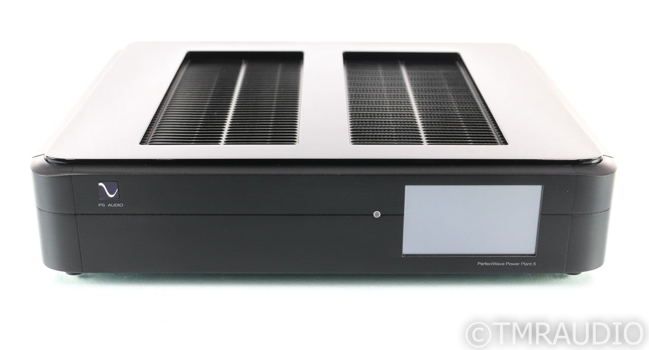 PS Audio PerfectWave Power Plant 5 Power Conditioner; AC Line Regenerator; P5