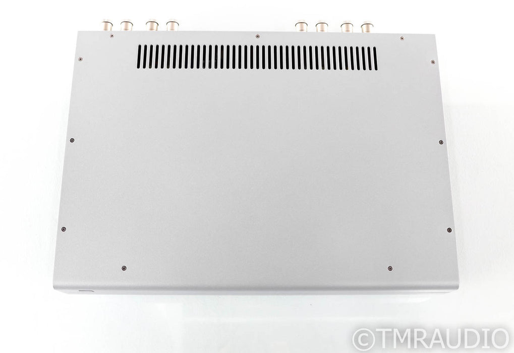 PS Audio Stellar S300 Stereo Power Amplifier; Silver; S 300 (Used)