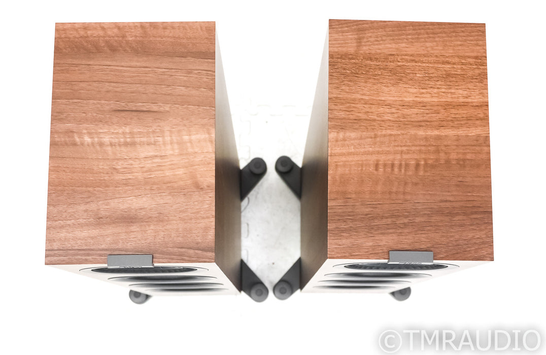 KEF Q550 Floorstanding Speakers
