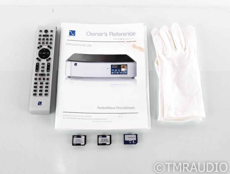 PS Audio PerfectWave DirectStream DAC w/ Bridge II; D/A Converter; Remote (Used)