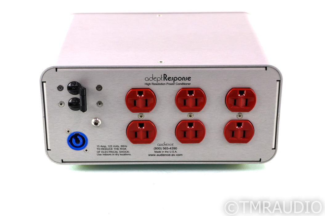Audience Adept Response aR6 AC Power Line Conditioner; aR-6
