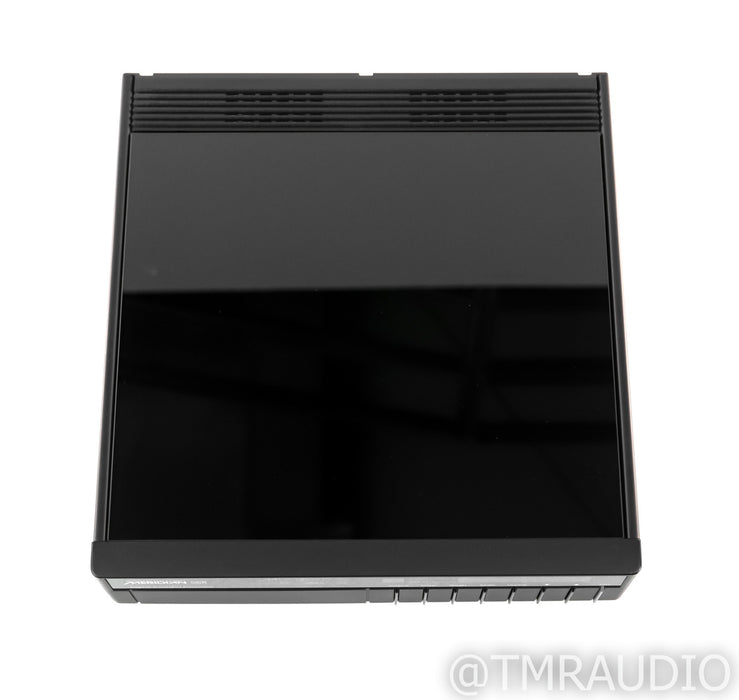 Meridian 568 V1 7.1 Channel Digital Home Theater Processor; Version 1; Remote