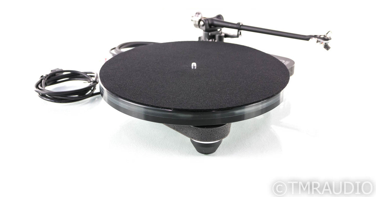 Rega Planar 8 Turntable; P8; Rega Apheta 2 MC Cartridge