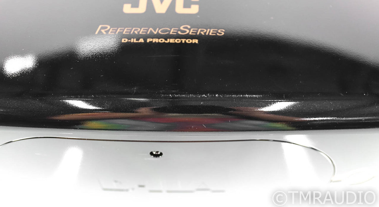 JVC DLA-RS15-U Projector w/ Ceiling Mount