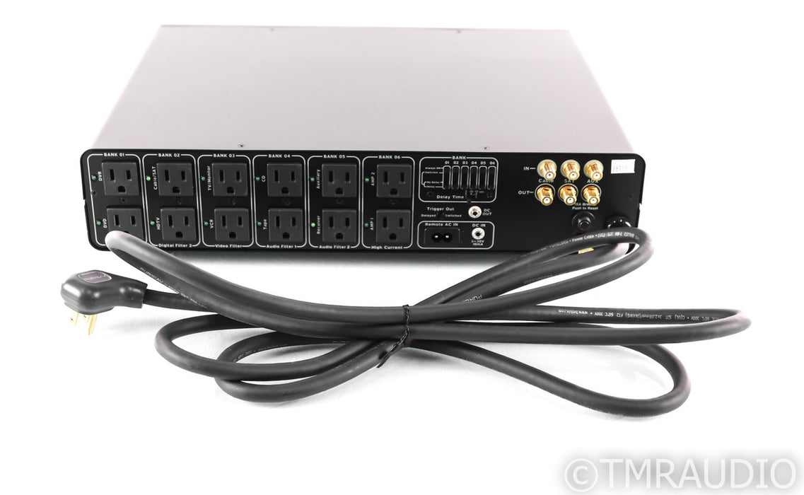 Belkin AP41300-10 AC Power Line Power Conditioner; Black