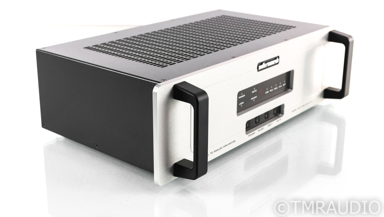 Audio Research DAC7 D/A Converter; DAC 7; Remote