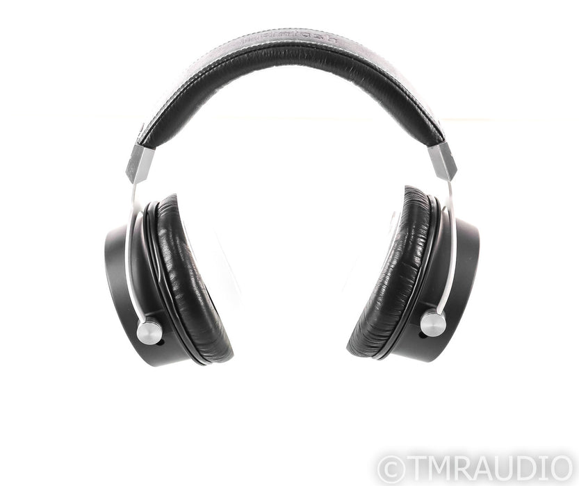 McIntosh MHP1000 Closed Back Headphones; MHP-1000